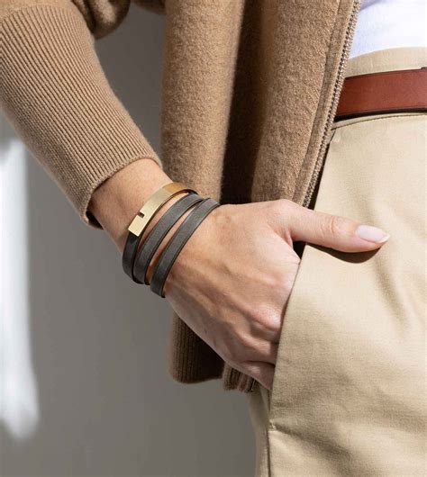 bracelet cuir femme luxe